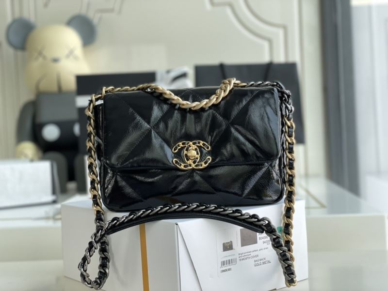 Chanel 19 Bags